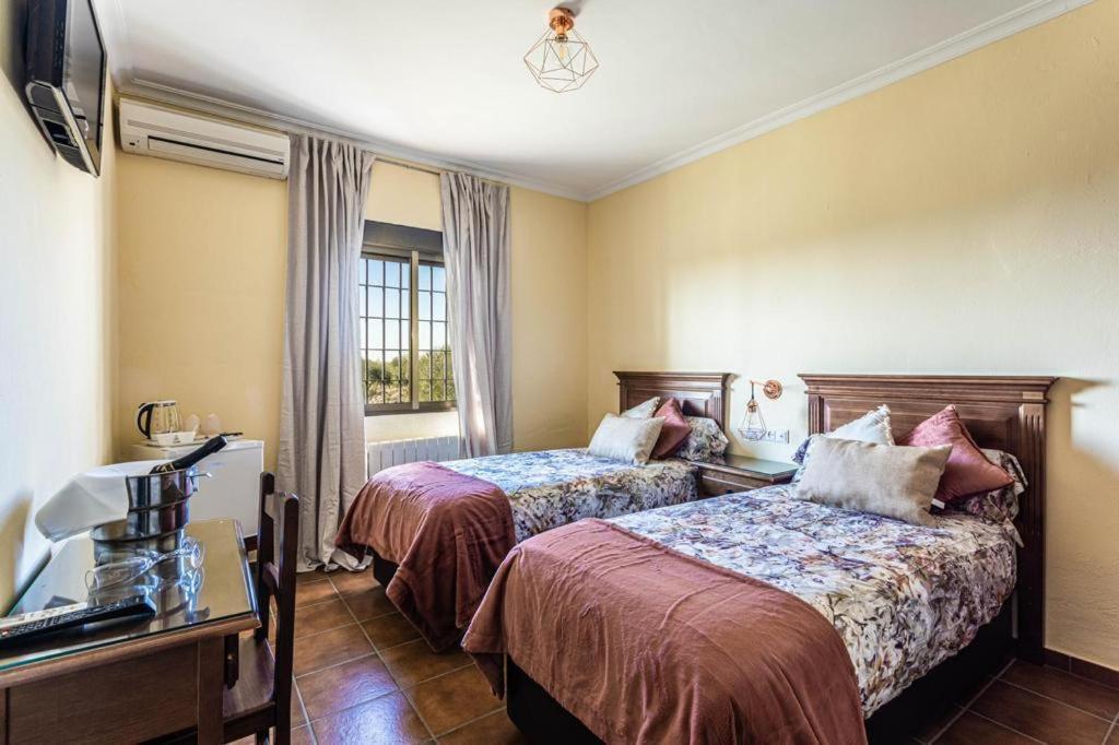 Complejo Turistico El Alamo Otel Hornachuelos Dış mekan fotoğraf